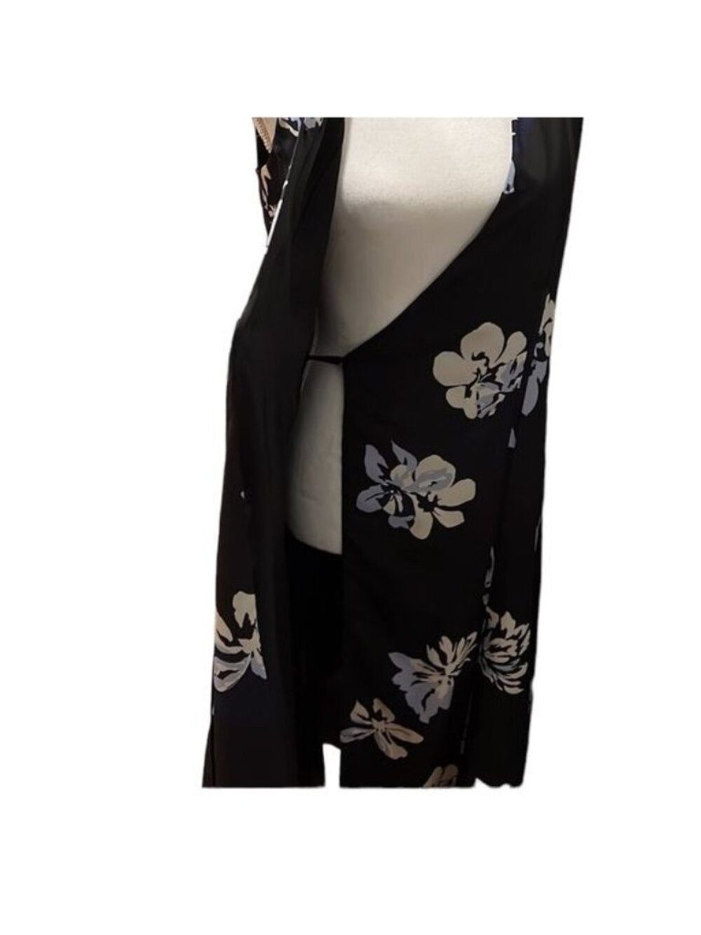 Banana Republic women’s wrap dress Size XS black floral print sleeveless - Picture 4 of 12